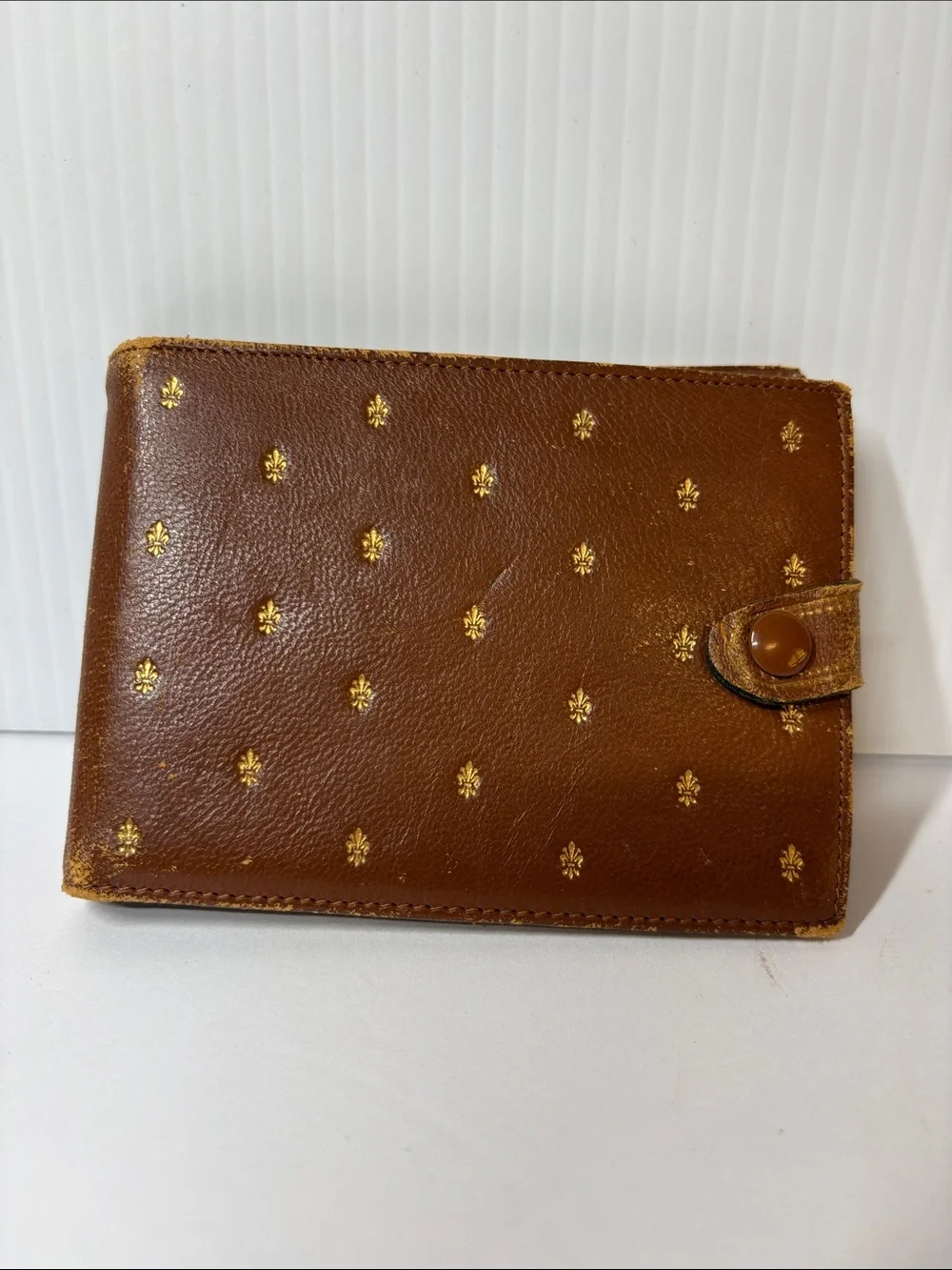 Vintage gold embossed
